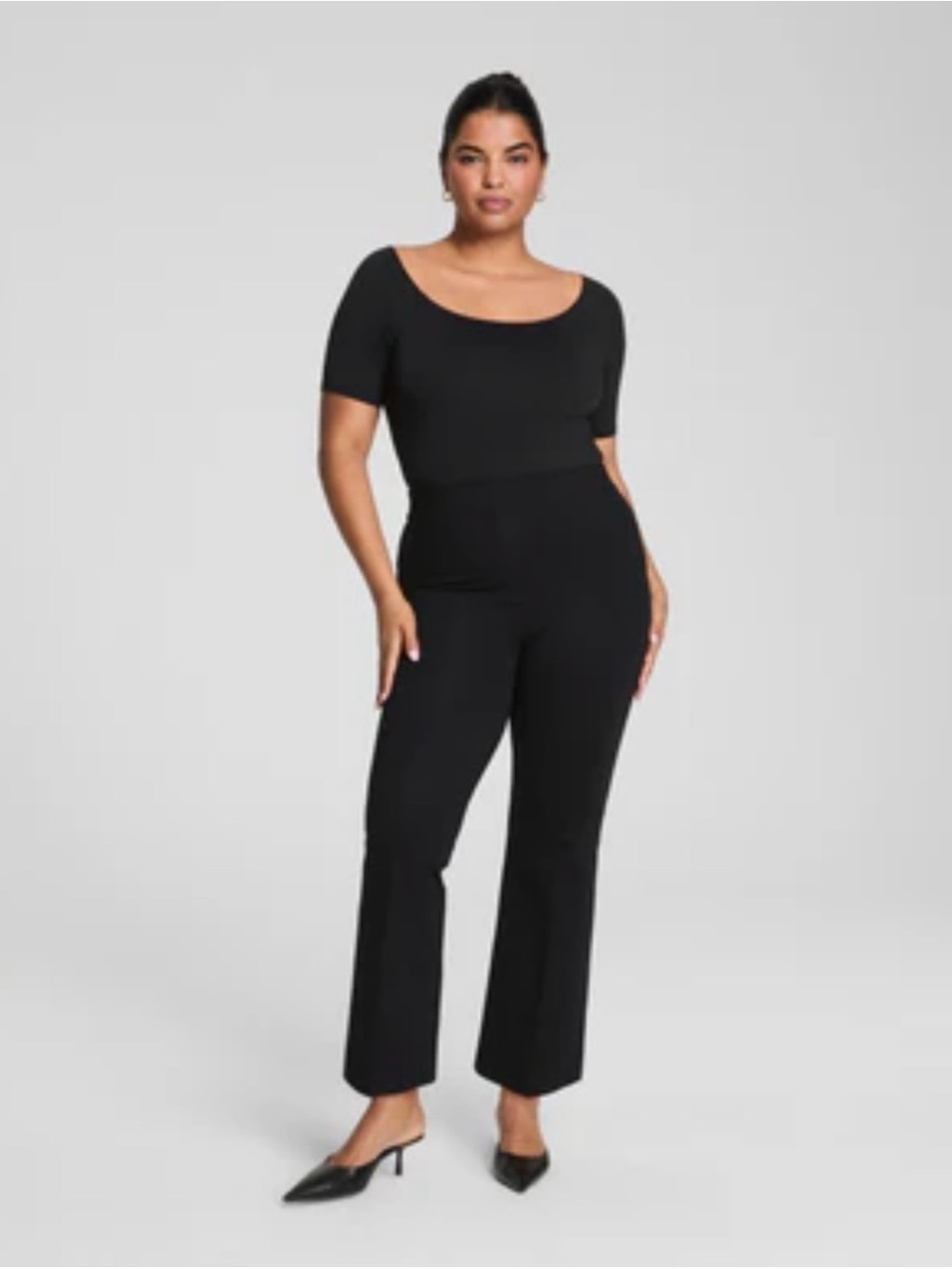 SPANX Women's Black Straight-Leg High-Rise Pants